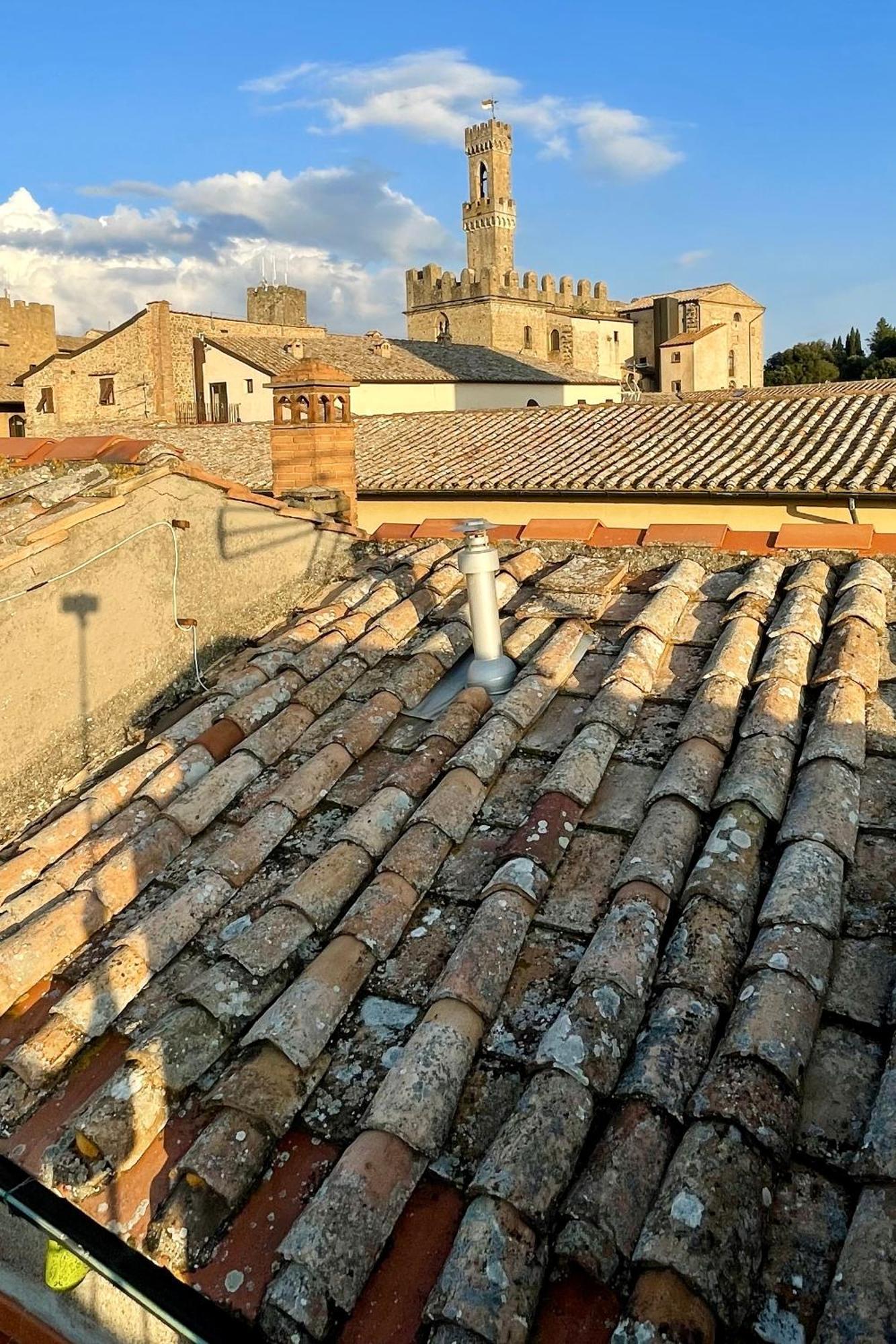 The Walkable Volterra Rooftop Suite Exterior photo